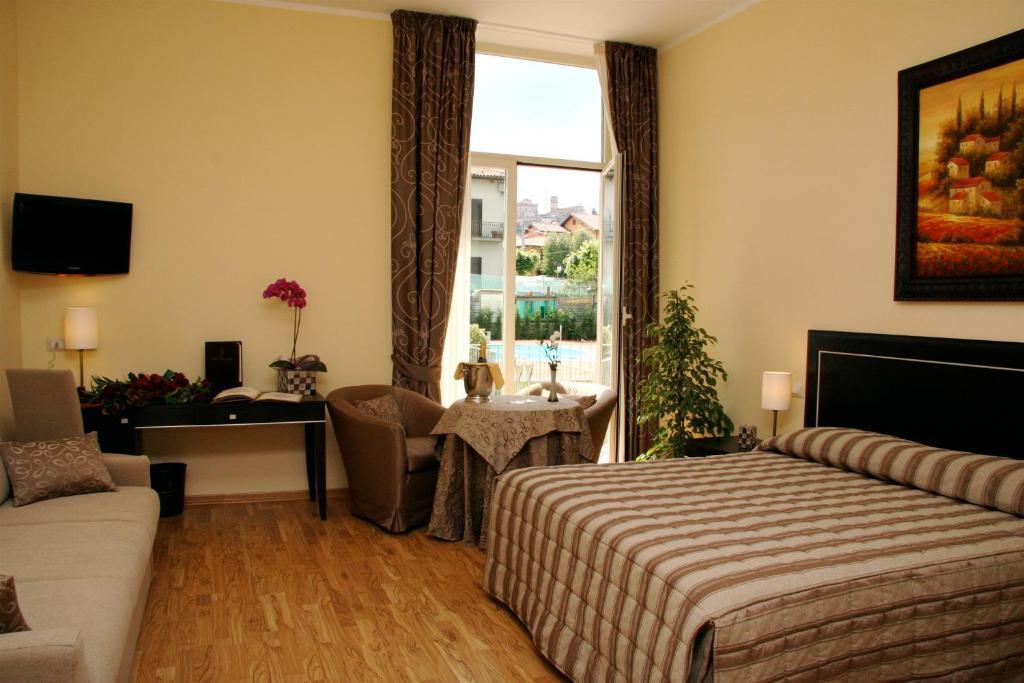 Hotel Villa Cinzia Villanova Mondovì Quarto foto